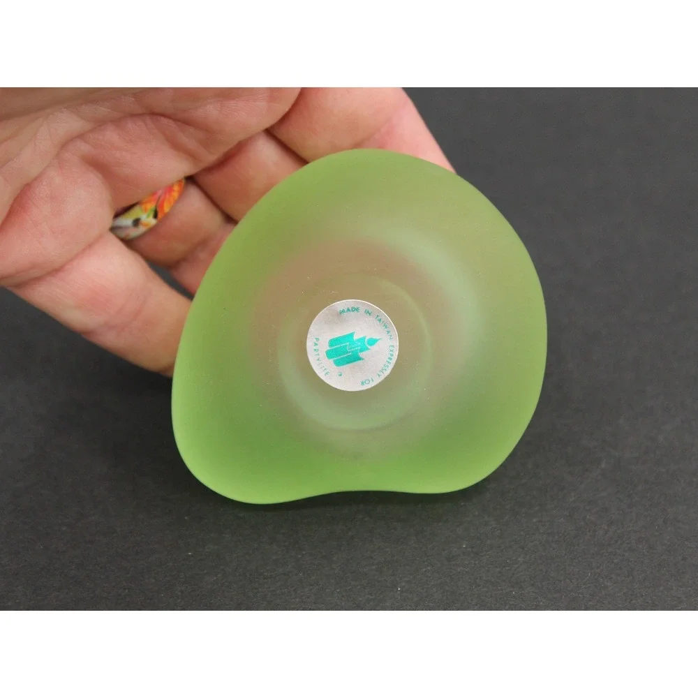 PartyLite Frosted Green Glass Votive Tealight Candle Holder - Picture 7 of 9